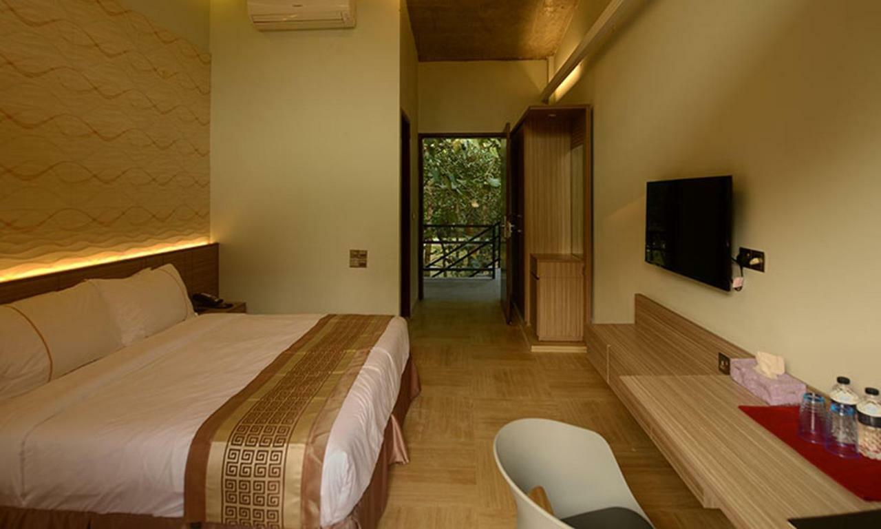 Sarah Resort Gazipur Extérieur photo